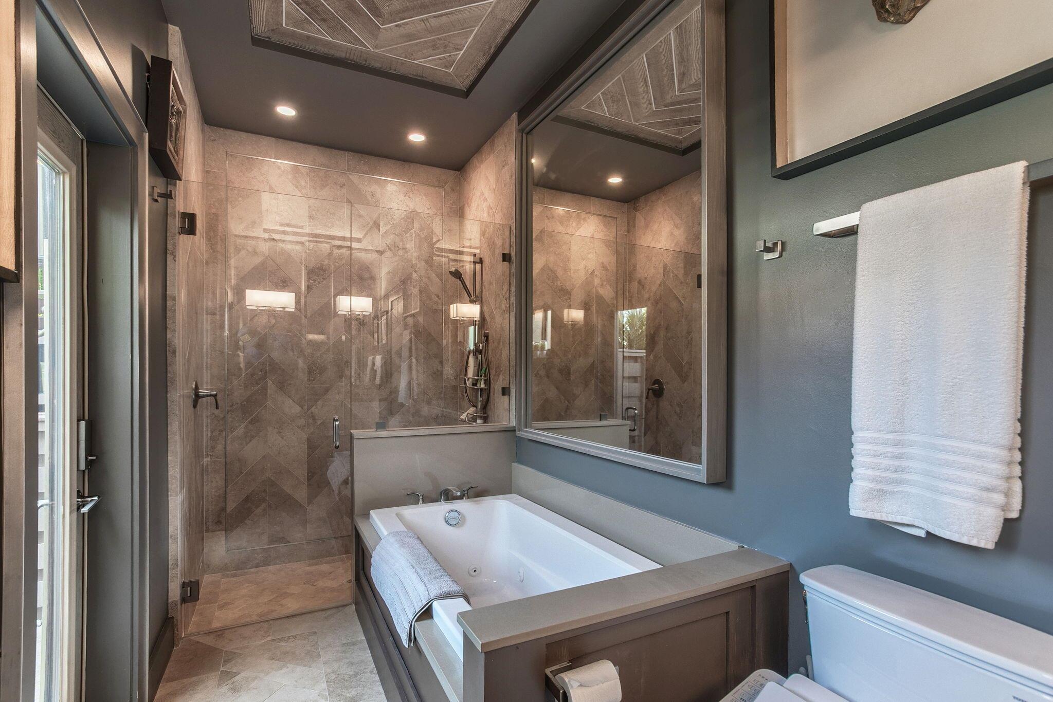 LAKE WORTH TOWN OF - Residential