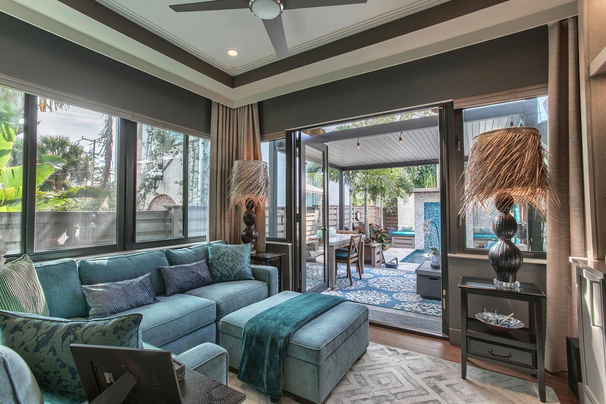 LAKE WORTH TOWN OF - Residential