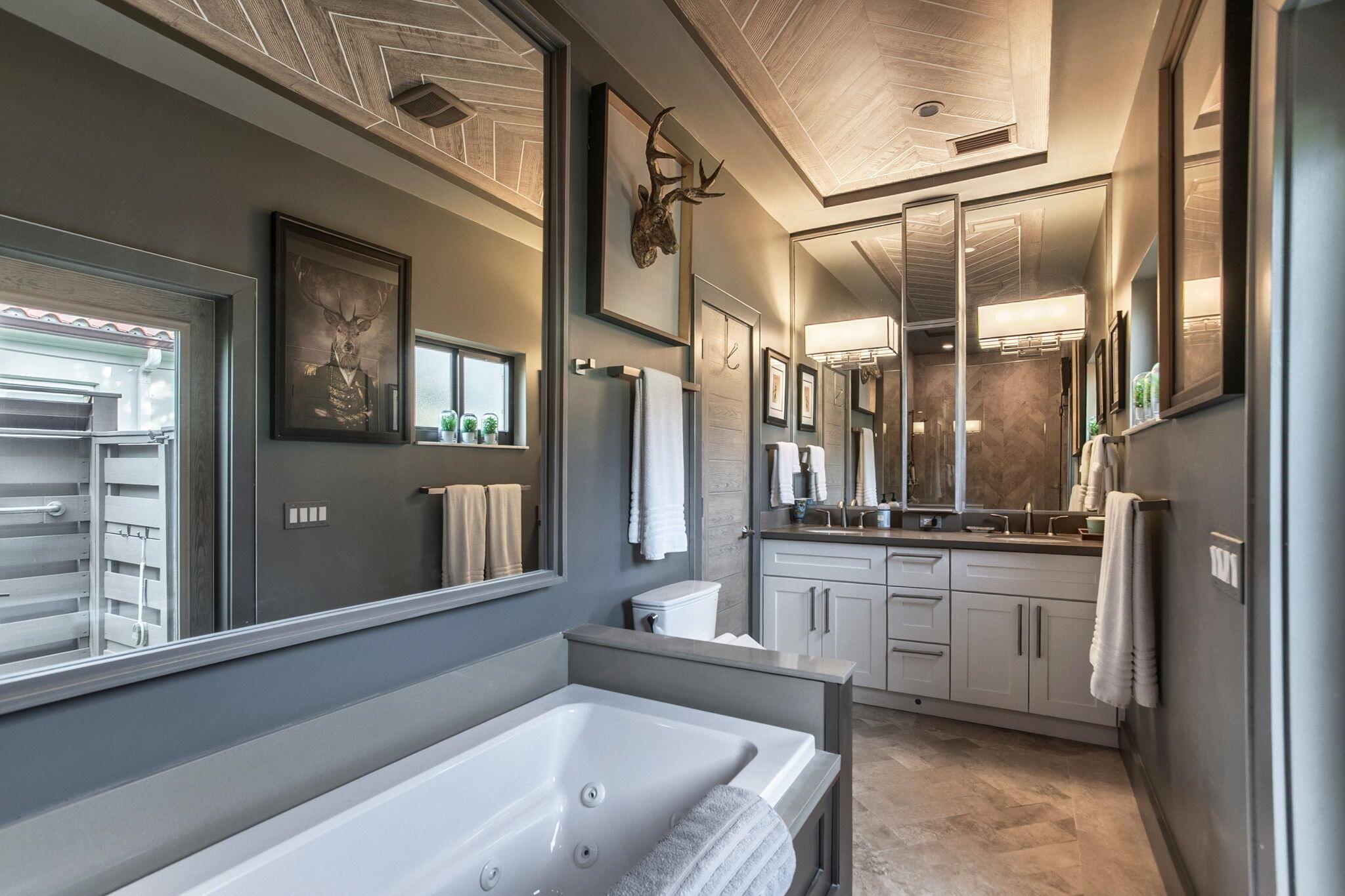 LAKE WORTH TOWN OF - Residential