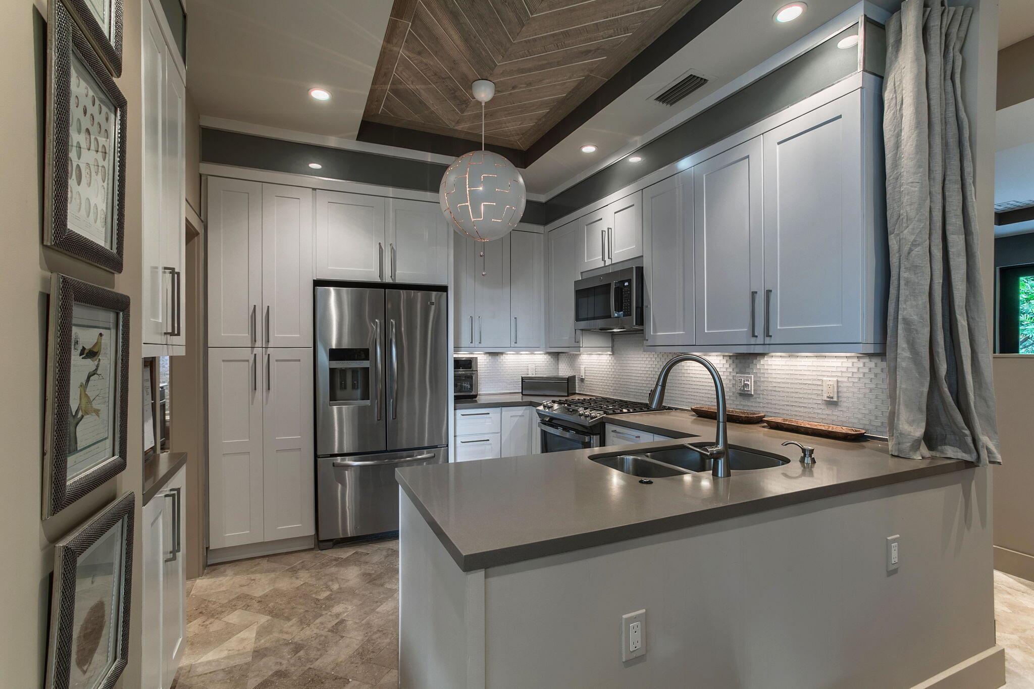 LAKE WORTH TOWN OF - Residential