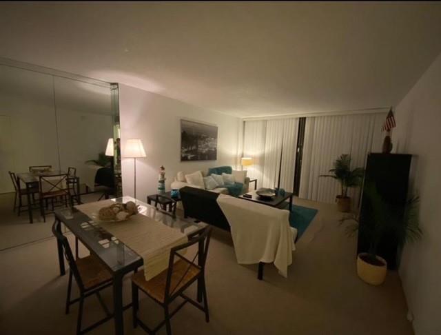 BRAVURA I CONDOMINIUNS - Residential