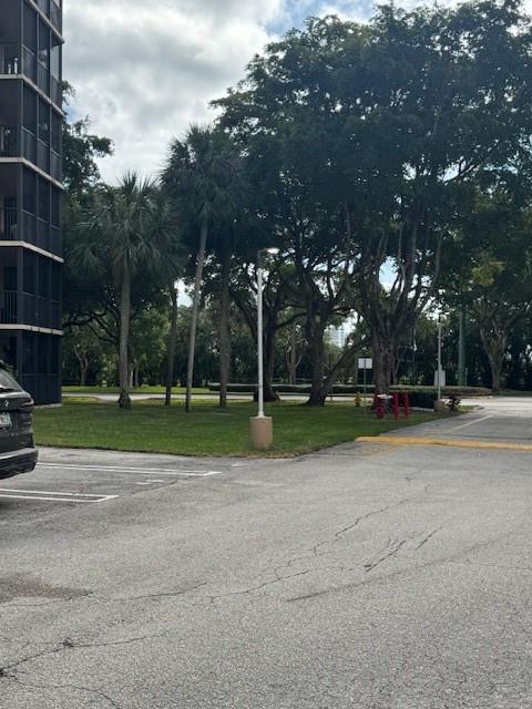 BRAVURA I CONDOMINIUNS - Residential