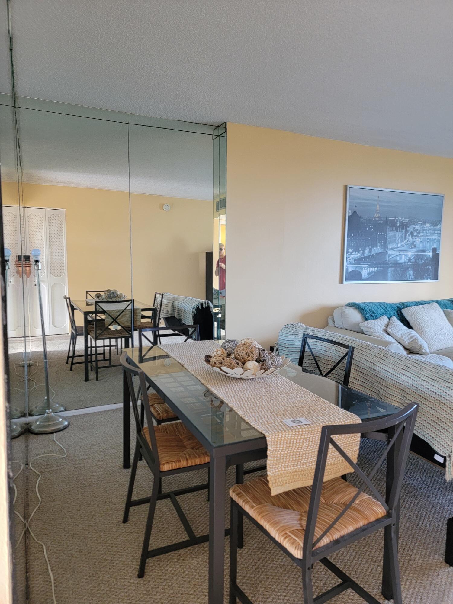 BRAVURA I CONDOMINIUNS - Residential