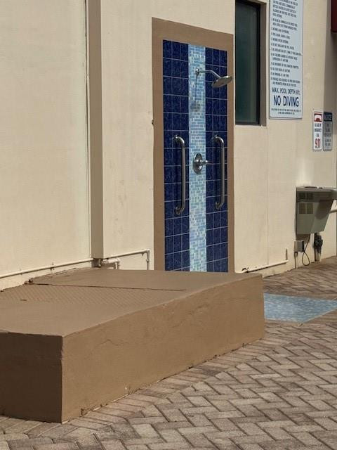 BRAVURA I CONDOMINIUNS - Residential