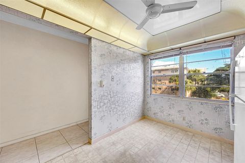 Tiny photo for 2006 Granada Drive #A3, Coconut Creek, FL 33066 (MLS # F10474625)