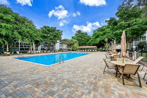 Tiny photo for 2006 Granada Drive #A3, Coconut Creek, FL 33066 (MLS # F10474625)