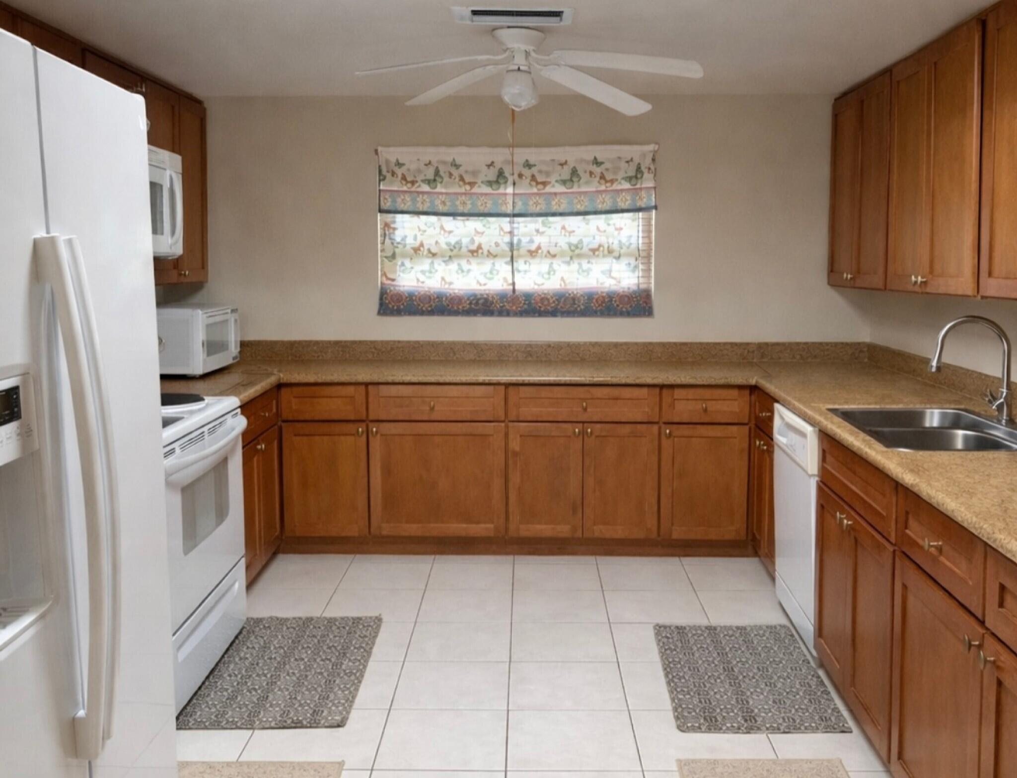 MAINLANDS OF TAMARAC LAKES - Residential