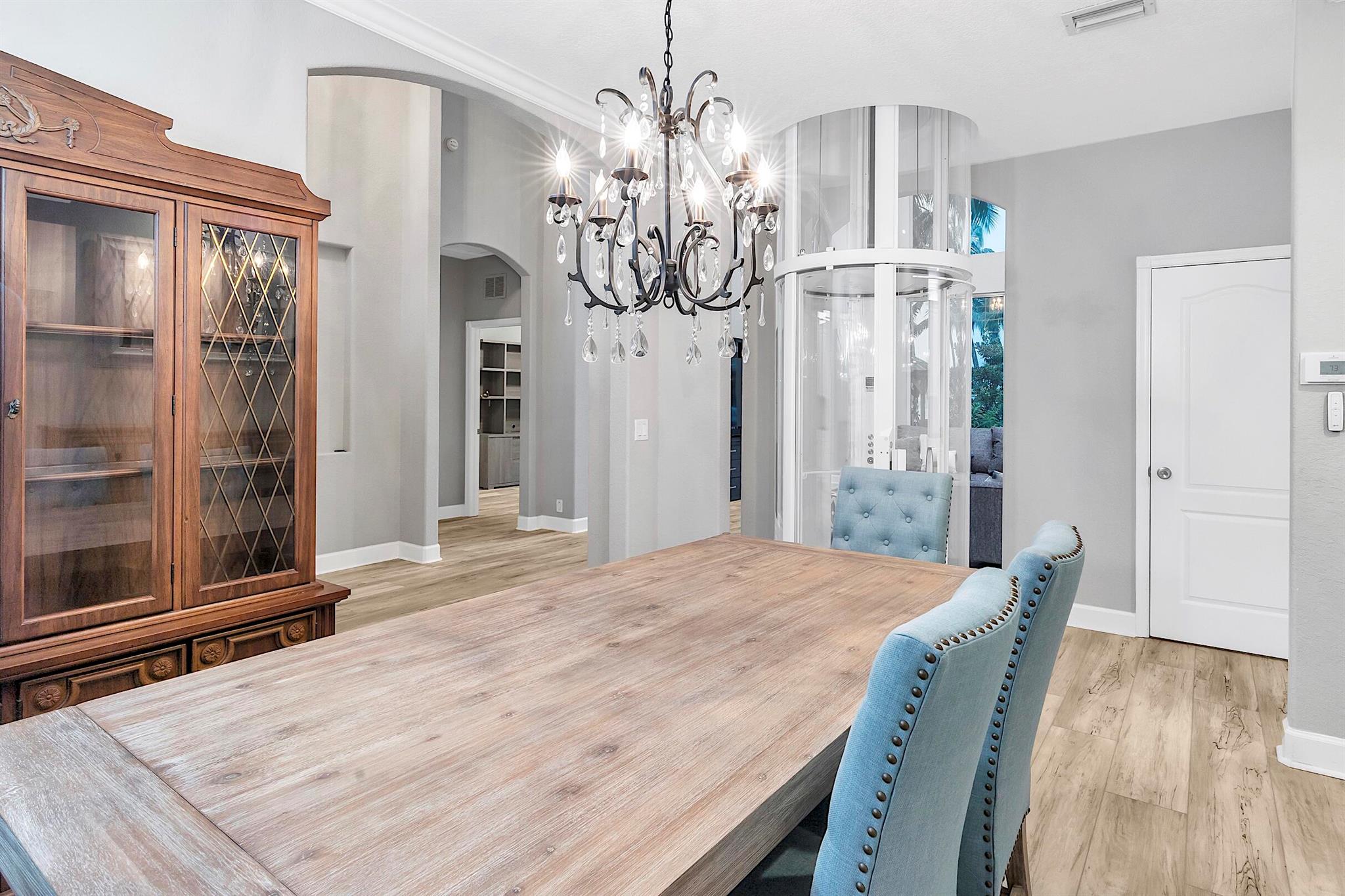 LAKE OSBORNE PARK - Residential