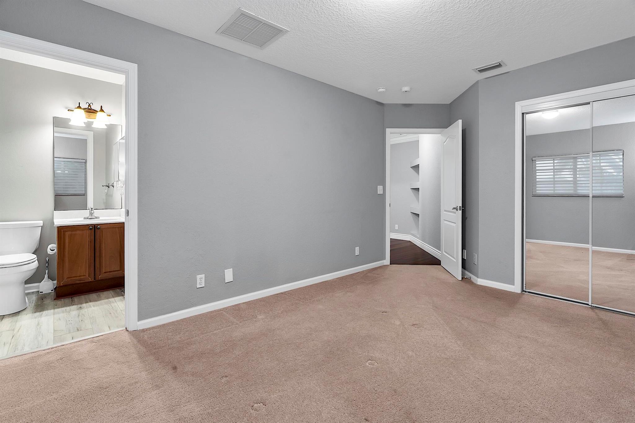 LAKE OSBORNE PARK - Residential