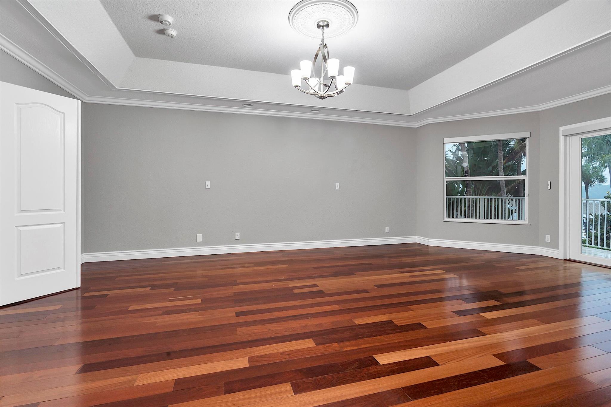 LAKE OSBORNE PARK - Residential