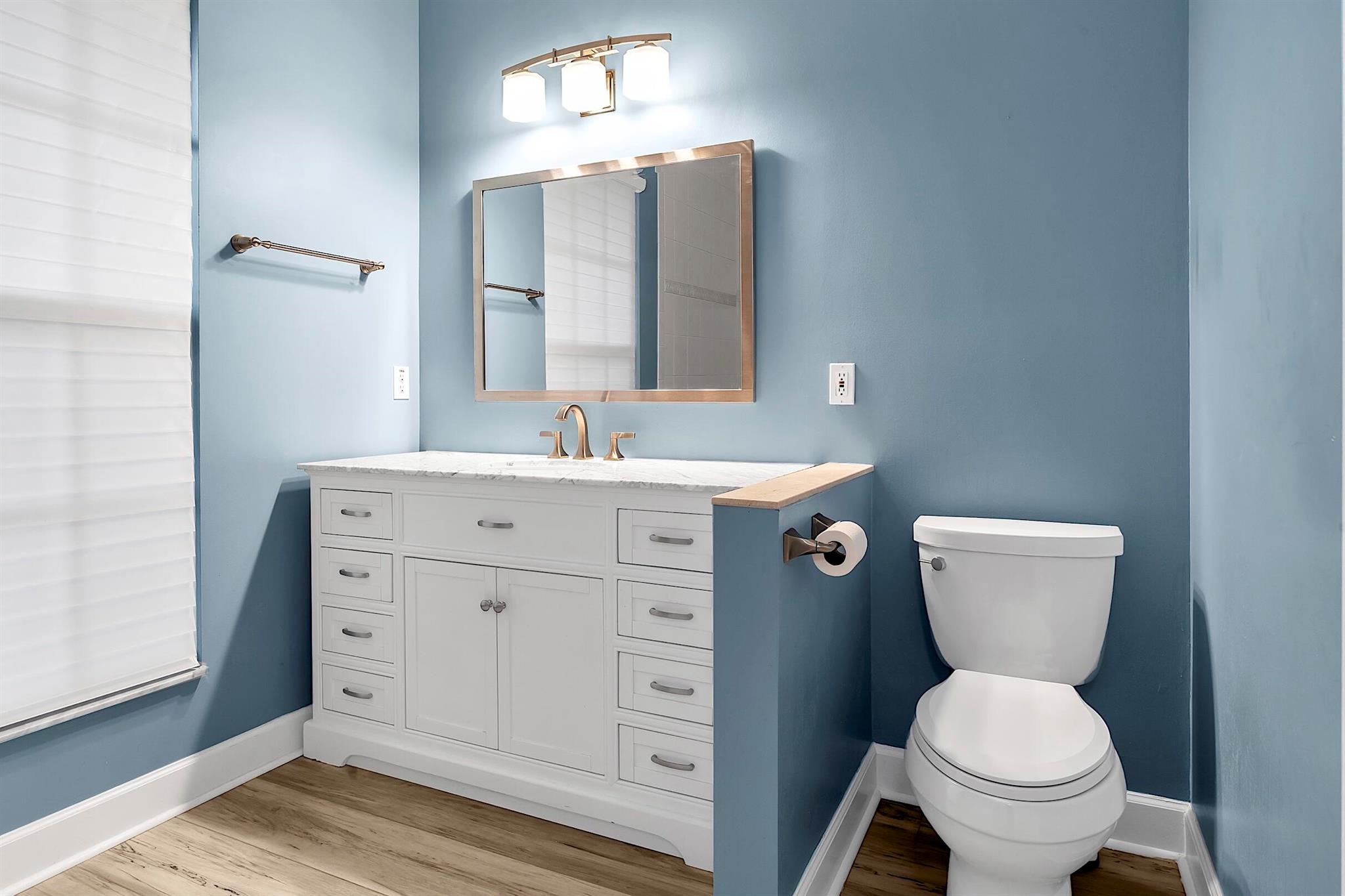 LAKE OSBORNE PARK - Residential