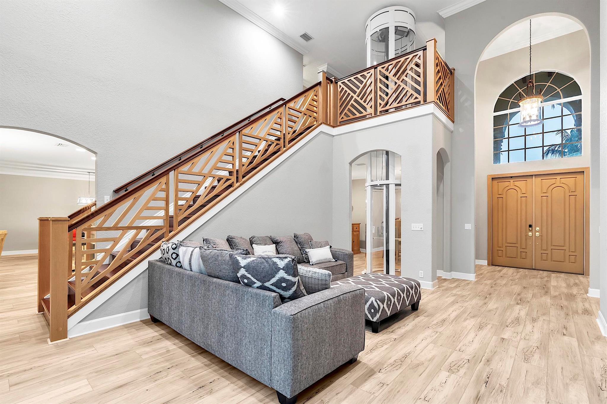 LAKE OSBORNE PARK - Residential