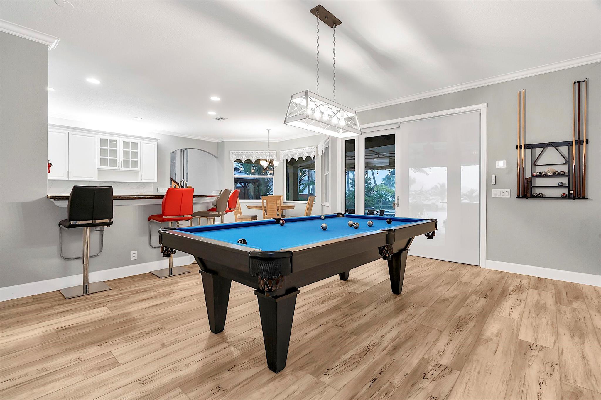 LAKE OSBORNE PARK - Residential