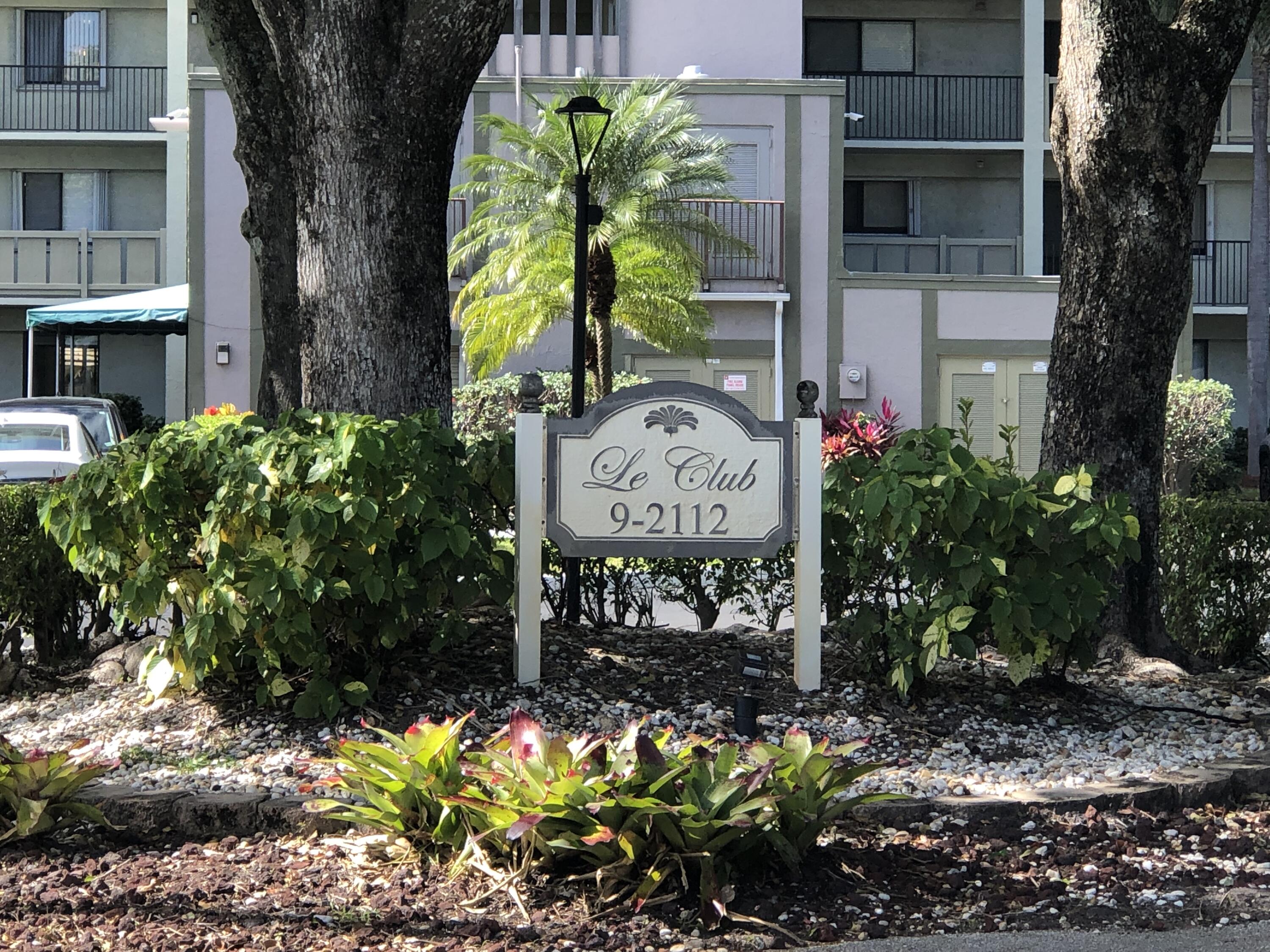 Cypress Bend Le Club - Residential