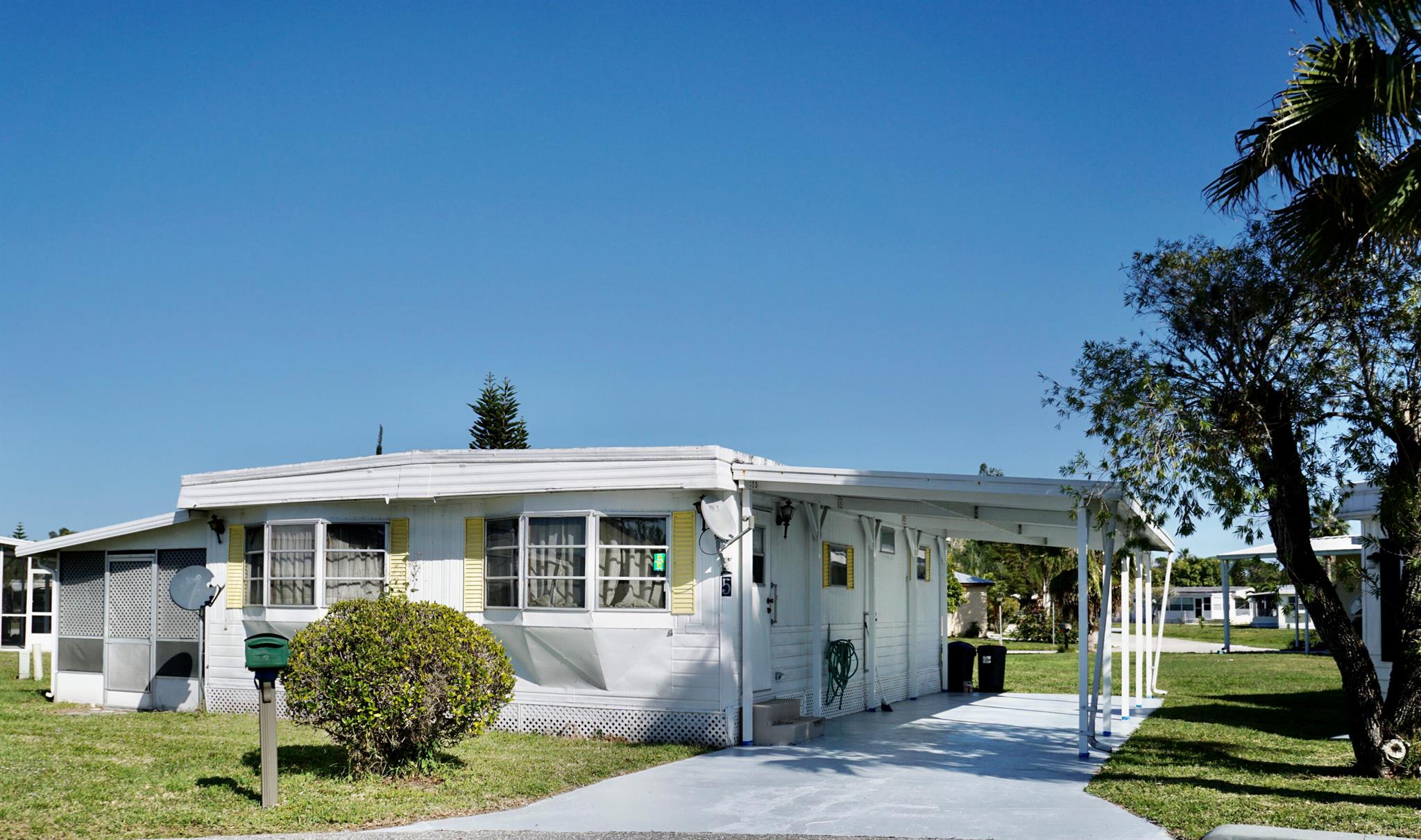 Spanish Lakes One - Residential