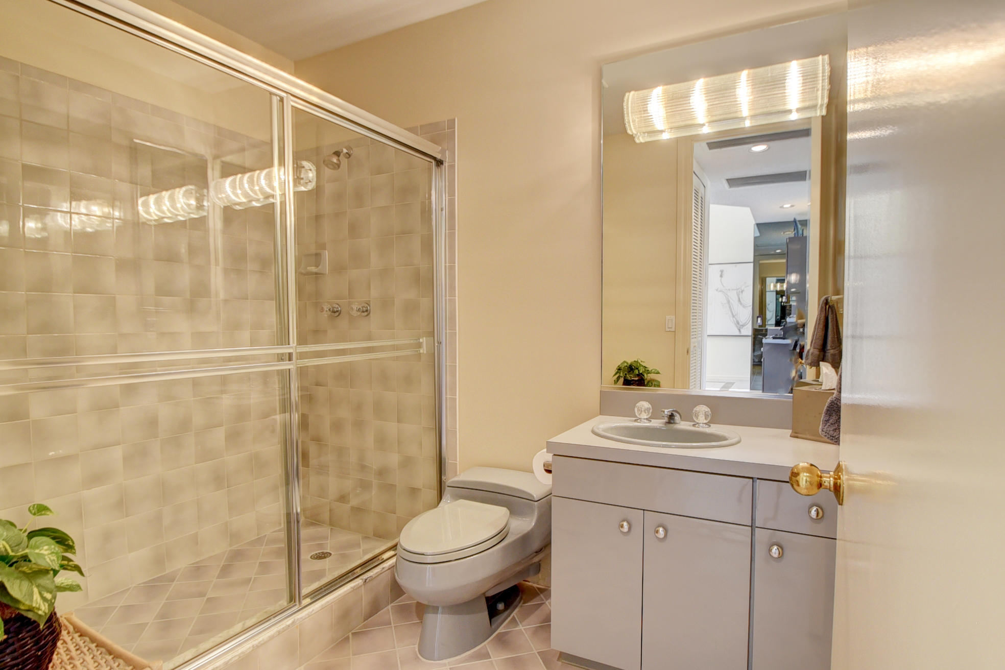 NASSAU BAY - Residential