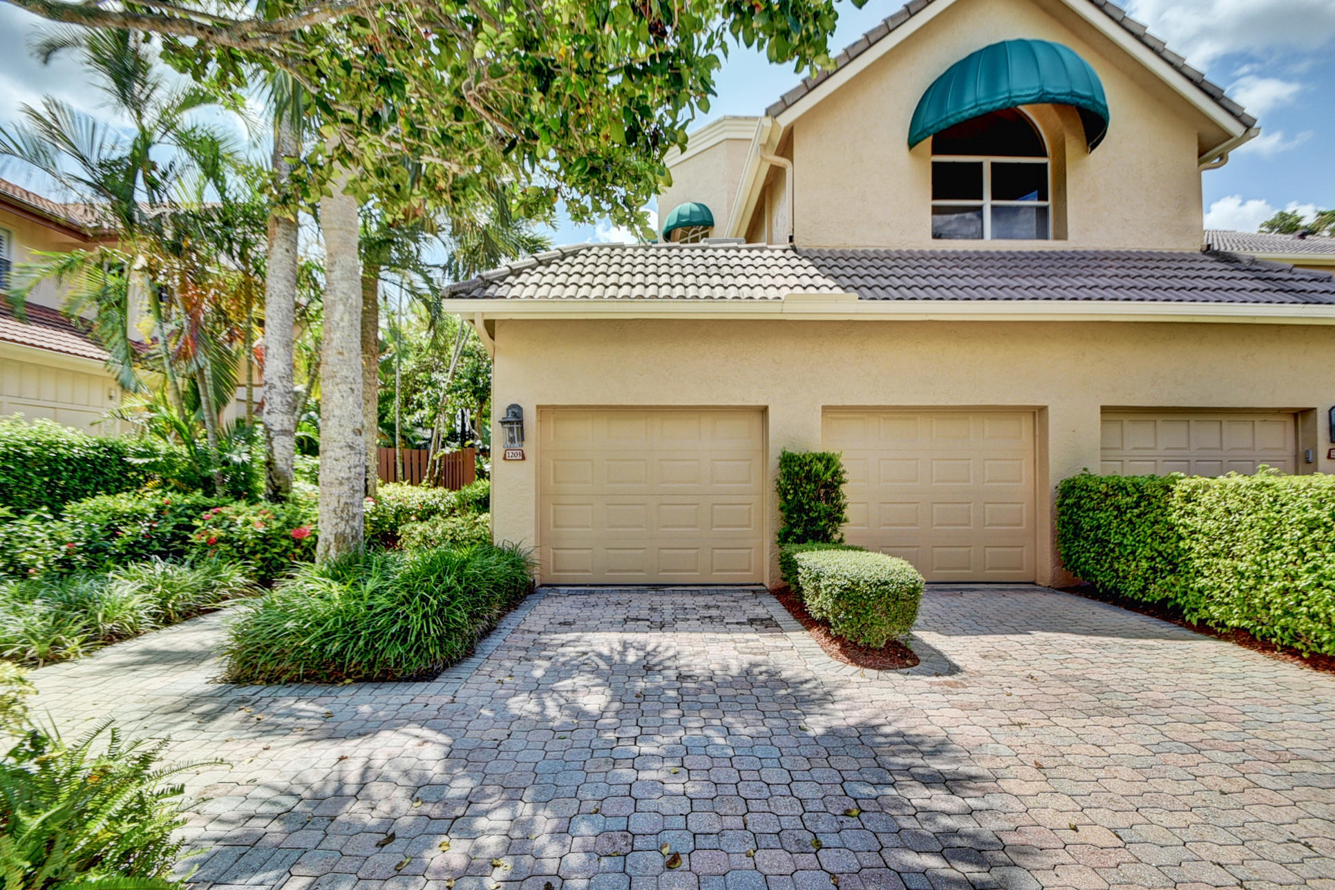 NASSAU BAY - Residential