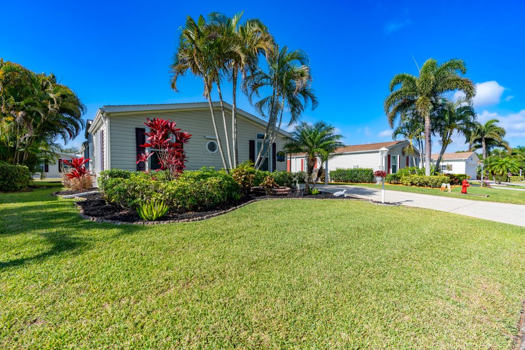 Photo of 3237 Perigrine Falcon Drive, Port Saint Lucie, FL 34952 (MLS # R10983614)