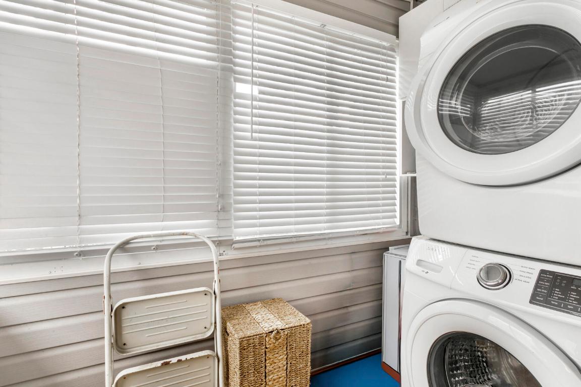 JAMAICA BAY MOBILE HOME CO OP - Residential