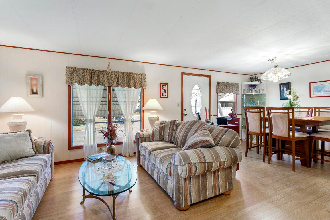 JAMAICA BAY MOBILE HOME CO OP - Residential