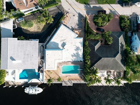 A home in Lauderdale By The Sea