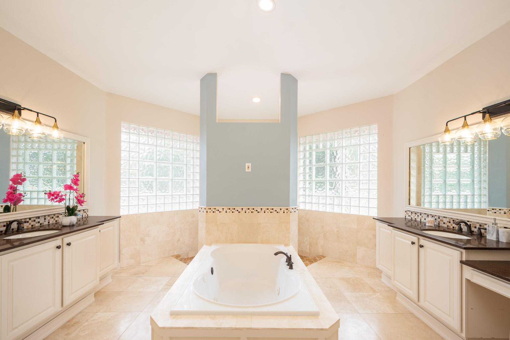 Fla Fruit Lands Co Sub 1 - Residential Lease