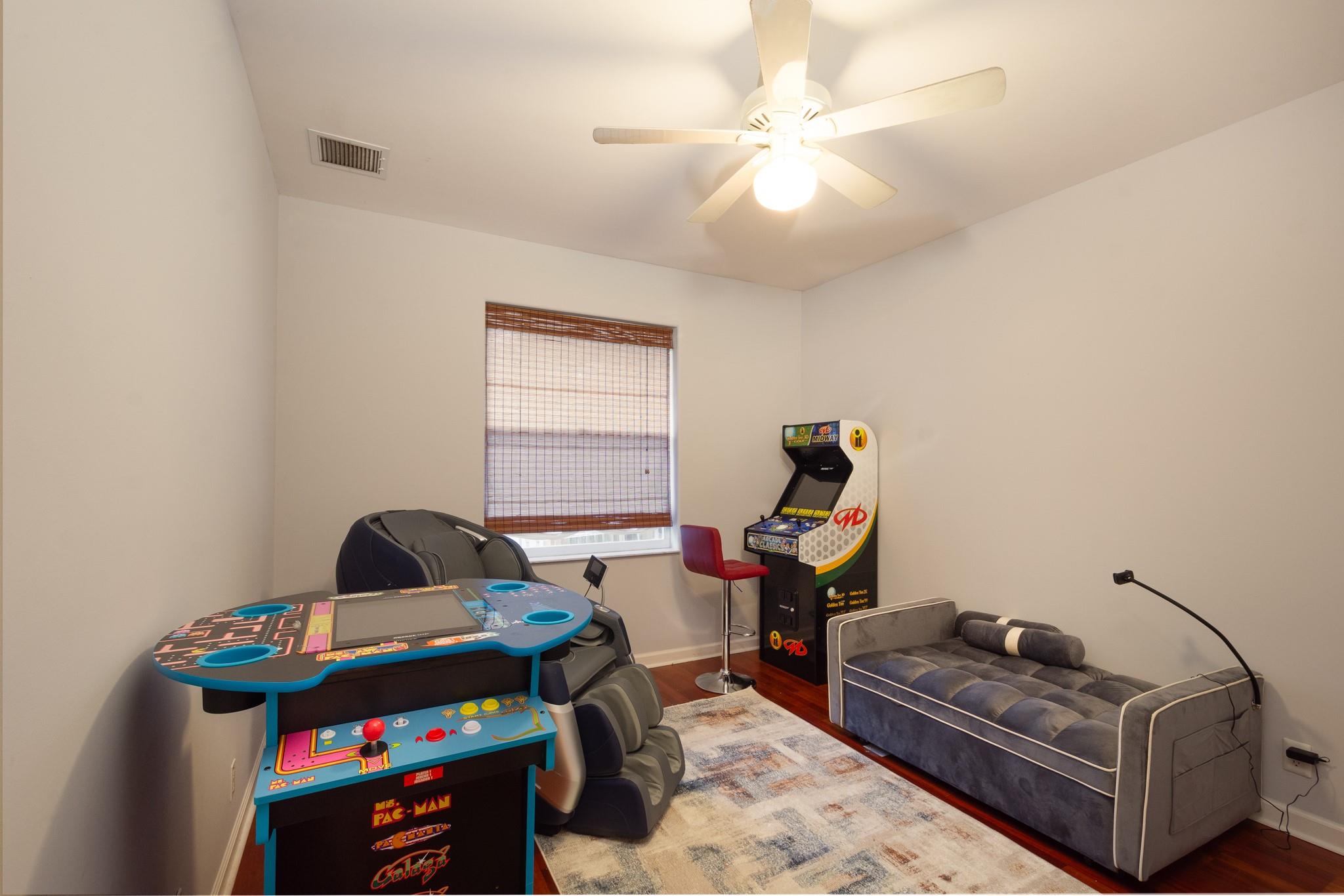 Fla Fruit Lands Co Sub 1 - Residential Lease