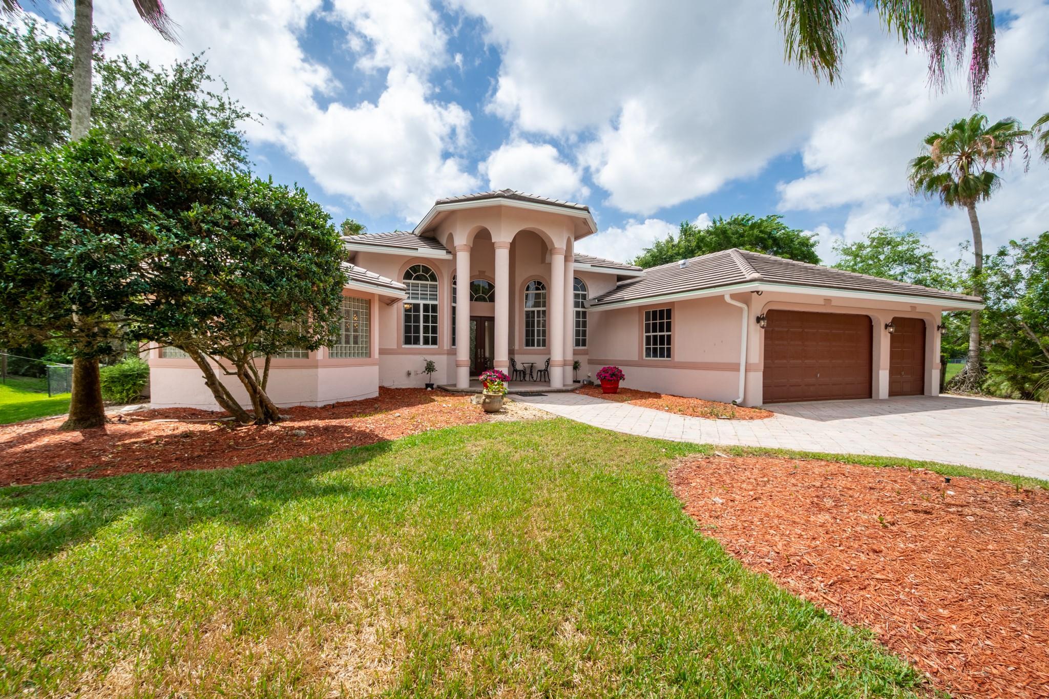 Fla Fruit Lands Co Sub 1 - Residential Lease