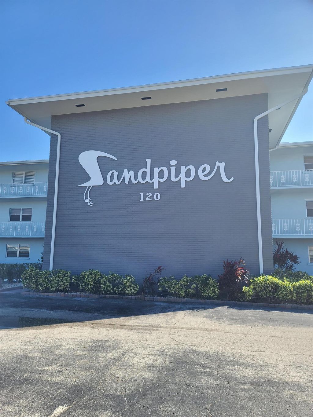 Photo of 120 Lehane Terrace #120, North Palm Beach, FL 33408 (MLS # R10893210)