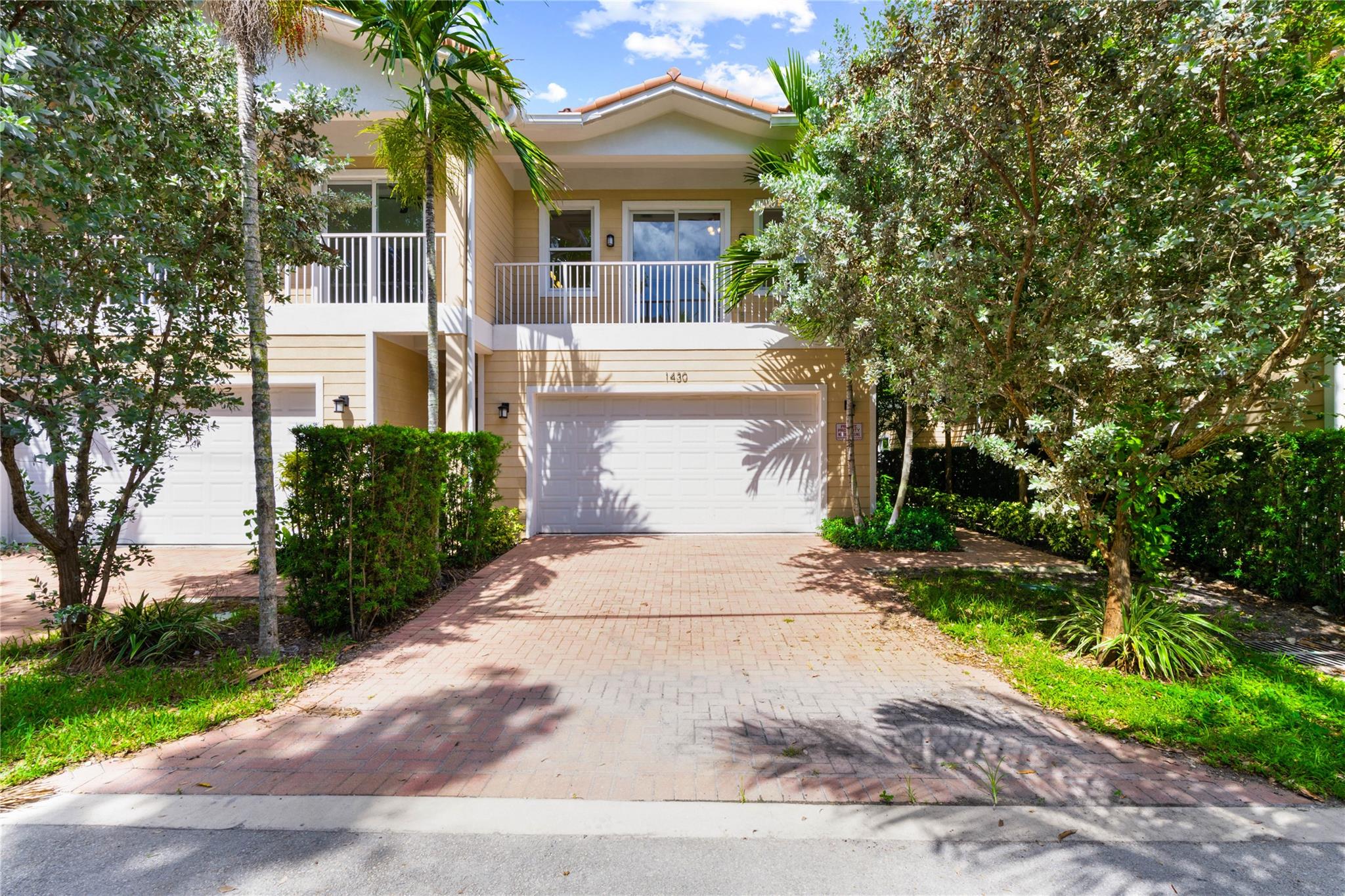 Welcome to this spacious 4-bedroom, 3.5-bathroom two-story townhome, perfectly located in the vibrant core of Fort Lauderdale. This brand-new, never-lived-in home offers contemporary comfort and convenience. Modern open-concept kitchen with quartz countertops, and stainless steel appliances, stylish tile and vinyl flooring throughout, impact-resistant windows and doors for peace of mind and energy efficiency, private fenced green space, perfect for relaxing or entertaining. Minutes from Las Olas Blvd., downtown entertainment, music venues, and top-rated restaurants. Convenient to Fort Lauderdale Airport and the iconic white sand beaches. Easy access to major highways, shopping, and cultural hotspots. Bonus: Seller financing available, making your purchase more flexible and attainable!
