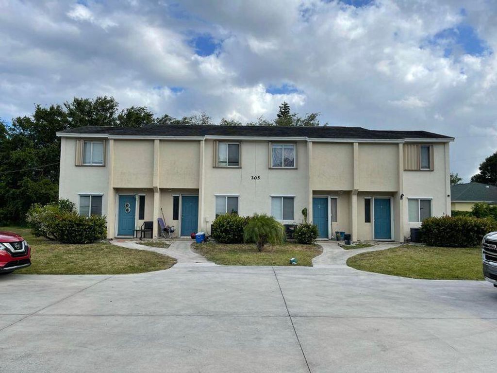 Photo of 205 Southland Drive #C, Fort Pierce, FL 34982 (MLS # R11052574)