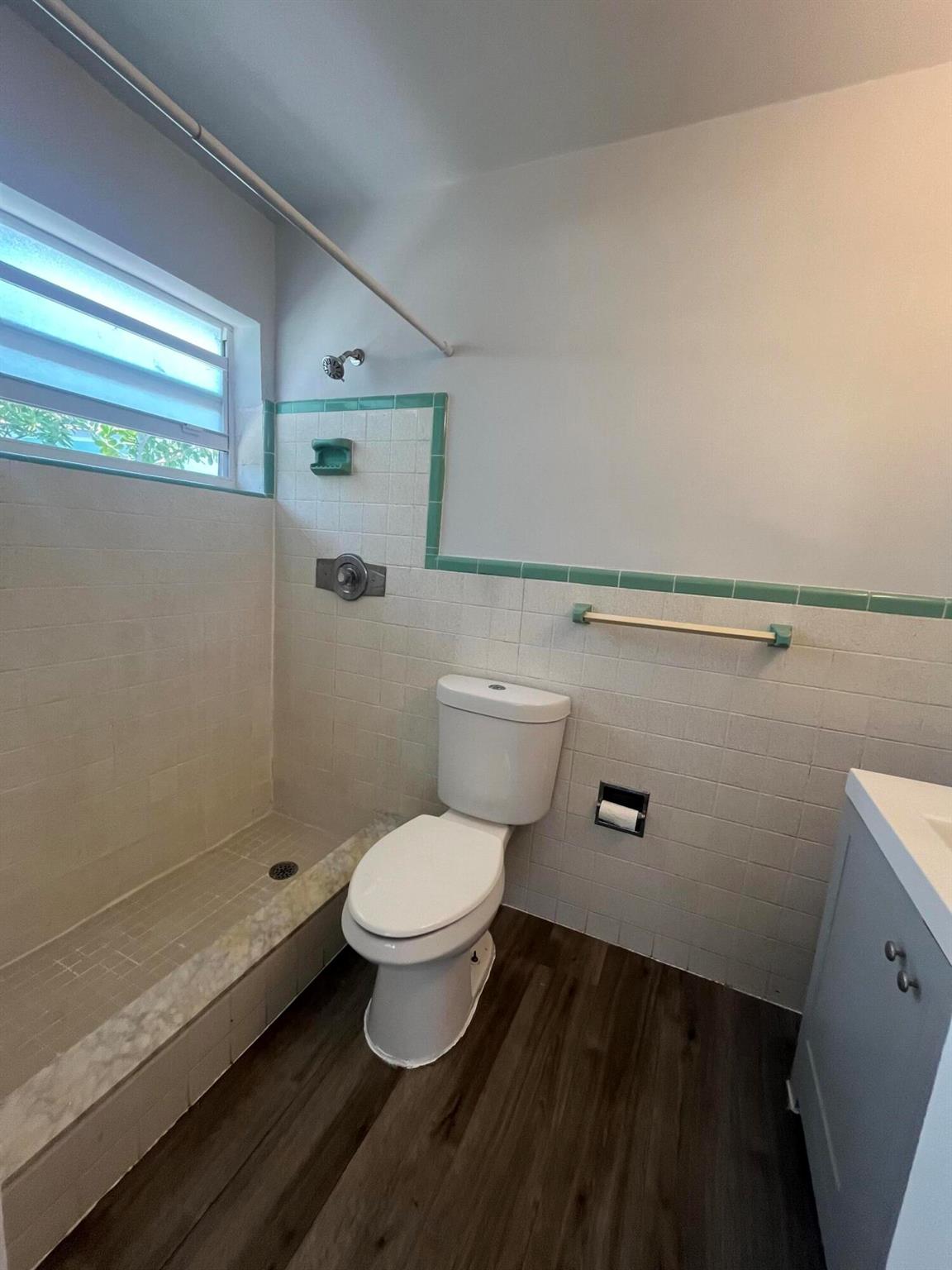 THE COVE - Residential Lease