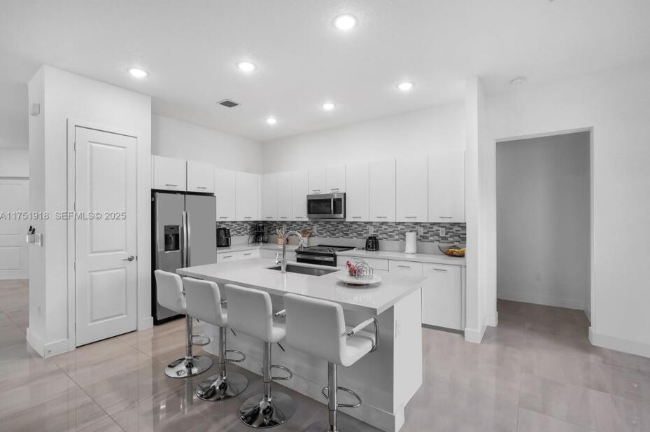 TUSCAN ISLES - Residential