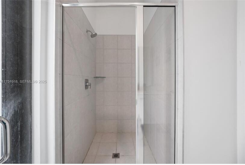 TUSCAN ISLES - Residential