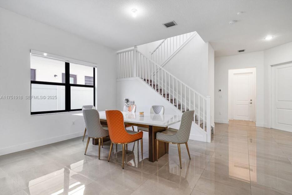 TUSCAN ISLES - Residential