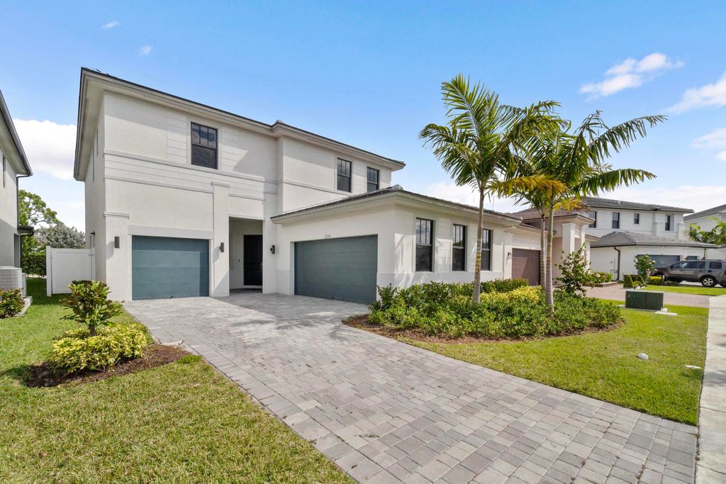 Photo of 17325 SW 41 Street, Miramar, FL 33029 (MLS # B26001898)
