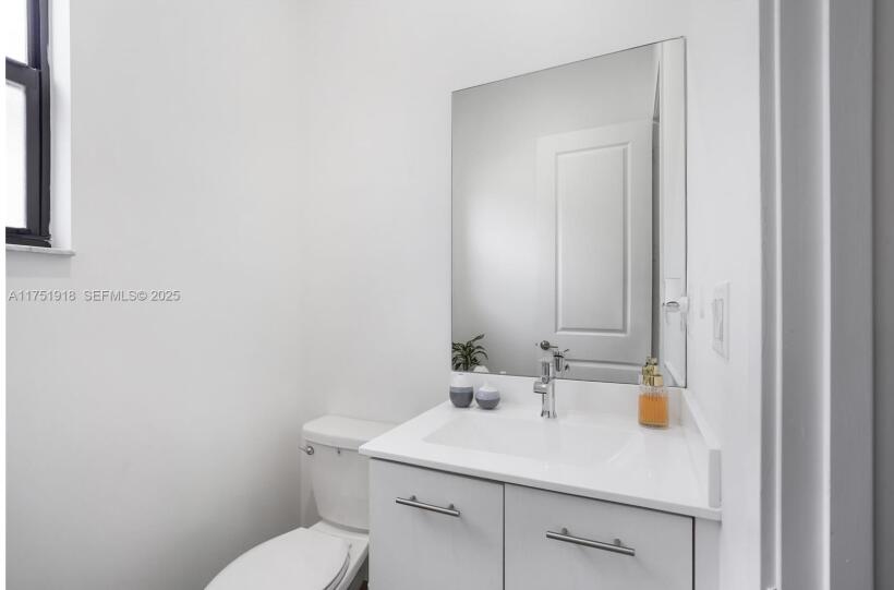 TUSCAN ISLES - Residential