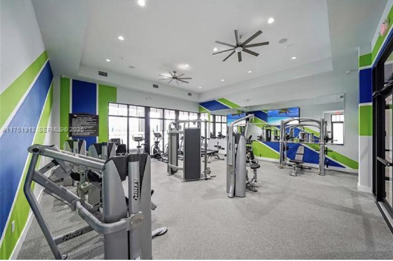 TUSCAN ISLES - Residential