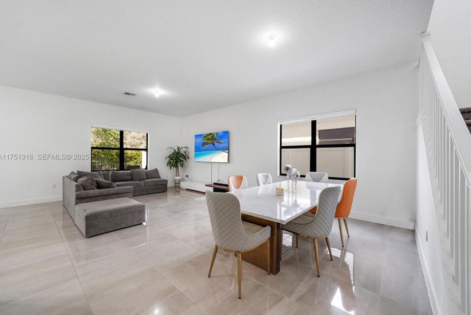 TUSCAN ISLES - Residential