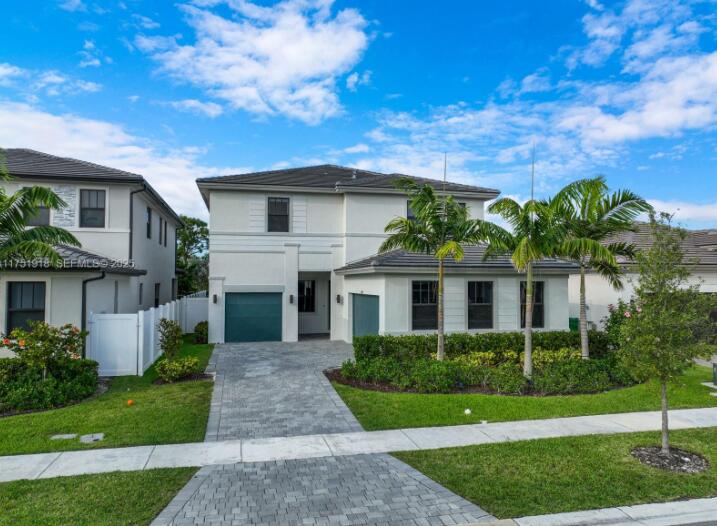 TUSCAN ISLES - Residential