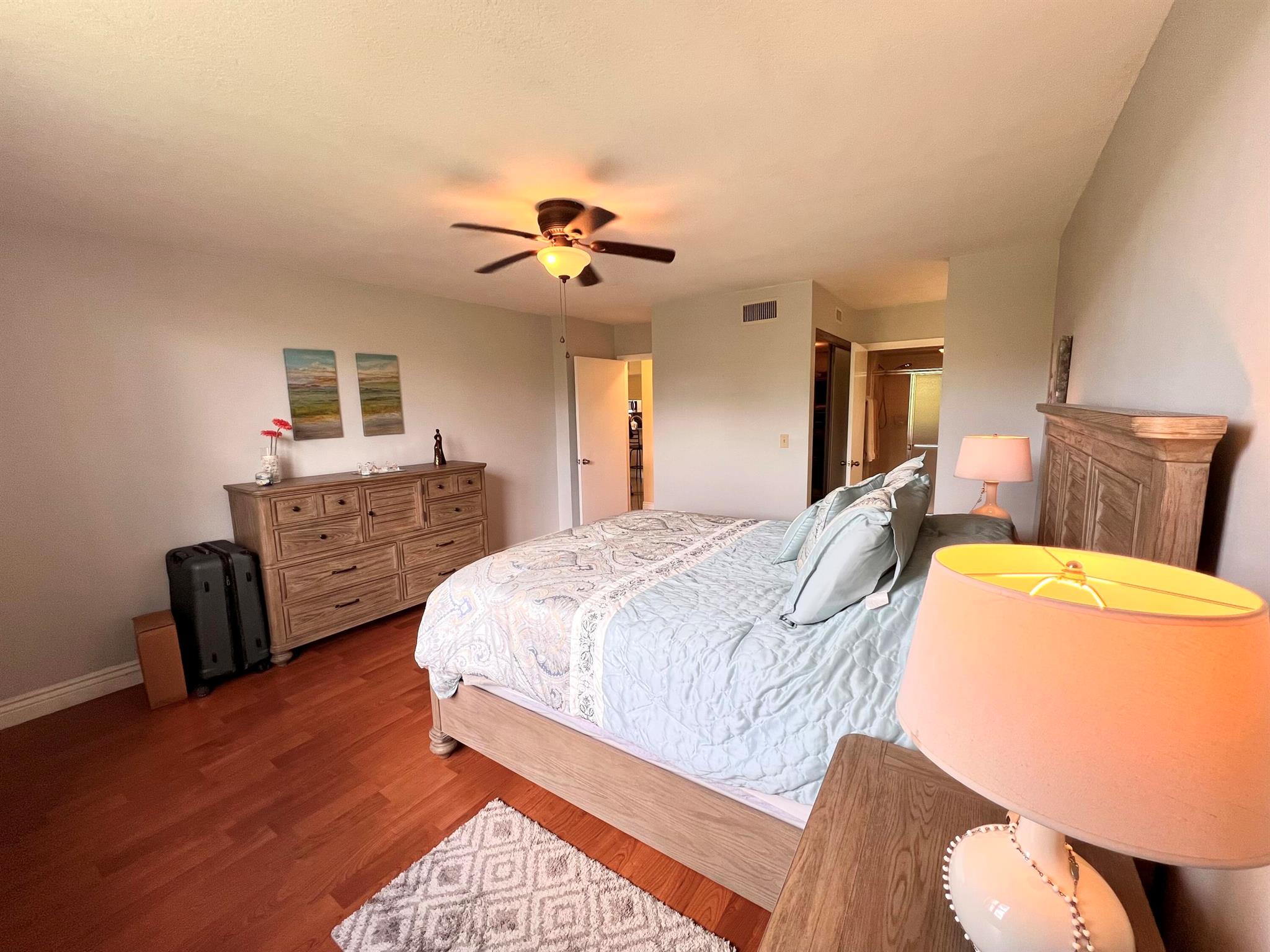 APPLEWOOD VILLAGE I-B CON - Residential