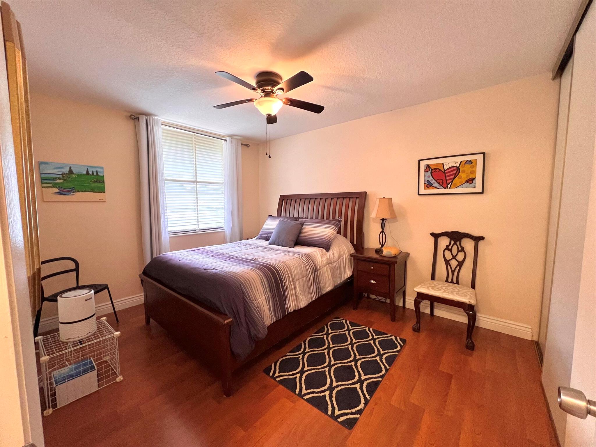 APPLEWOOD VILLAGE I-B CON - Residential