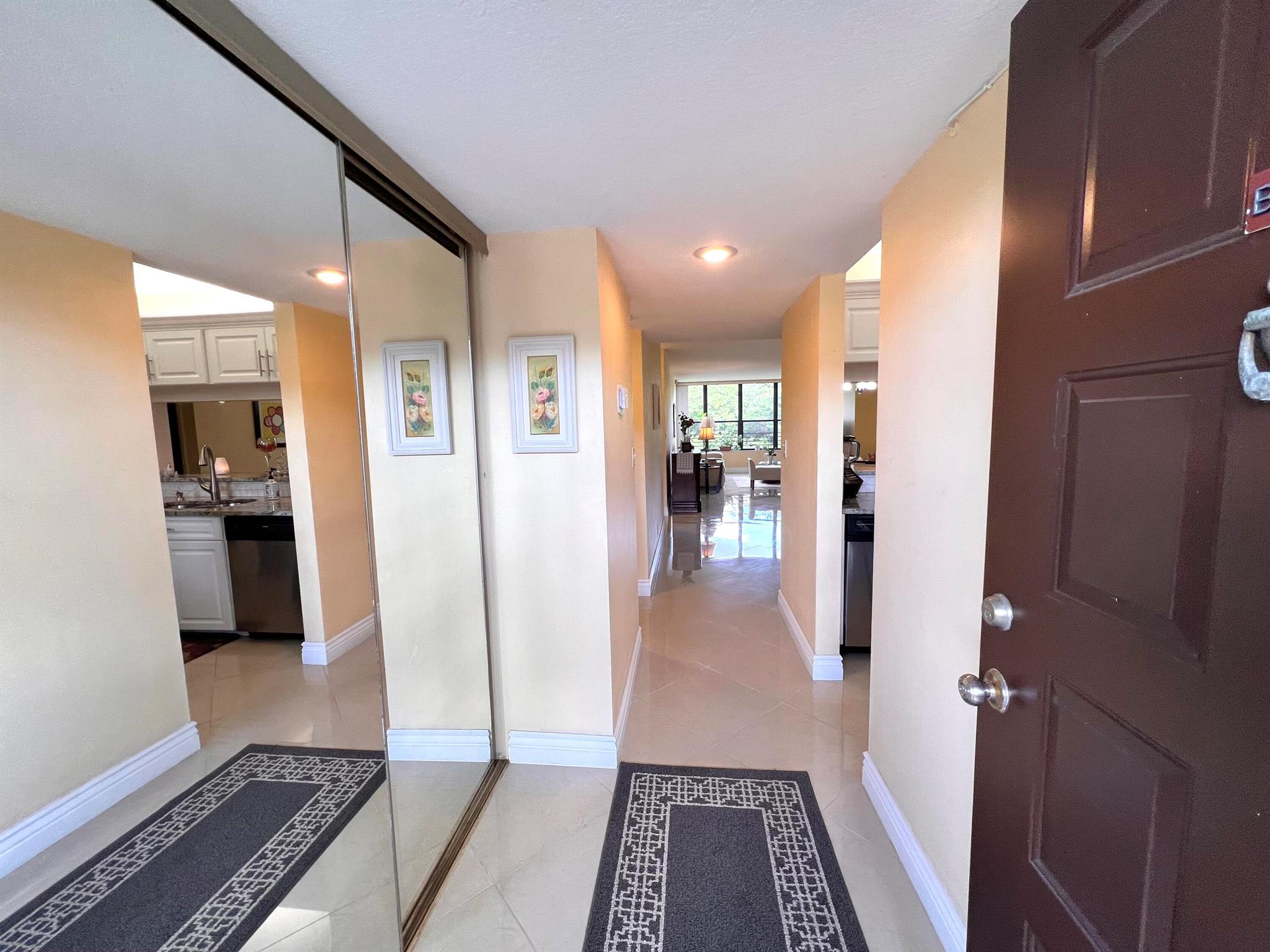 APPLEWOOD VILLAGE I-B CON - Residential