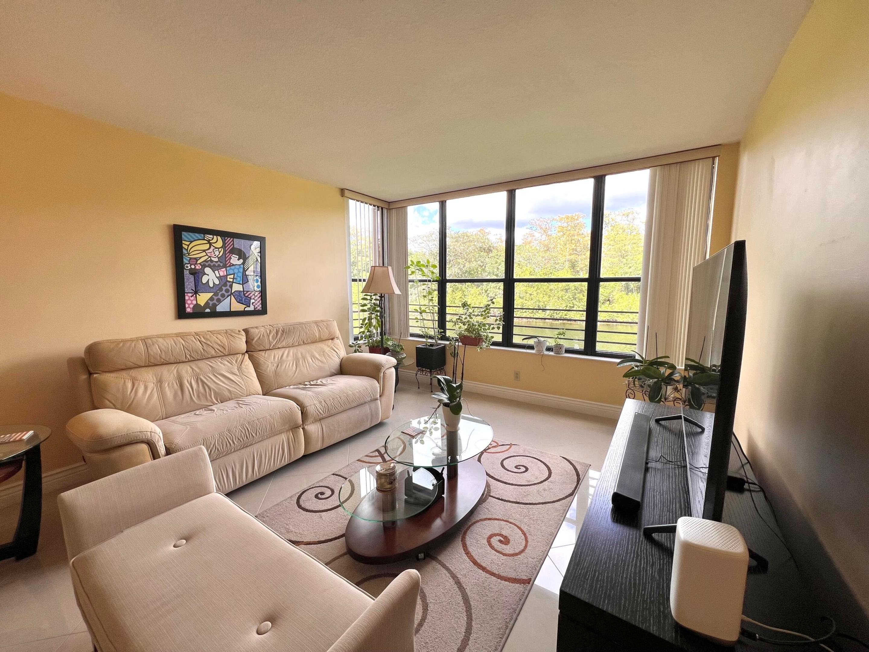 APPLEWOOD VILLAGE I-B CONDO - Residential