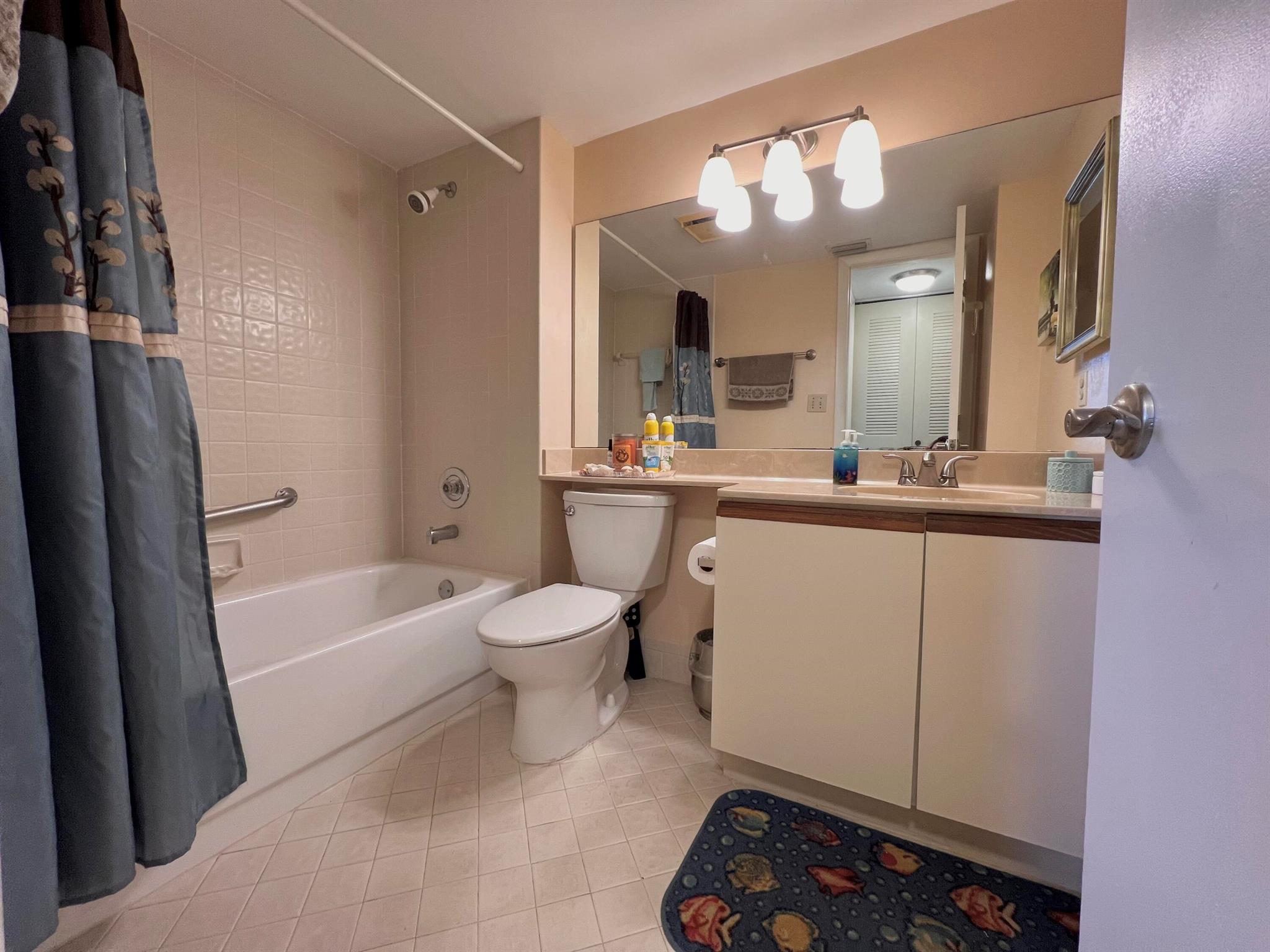 APPLEWOOD VILLAGE I-B CON - Residential