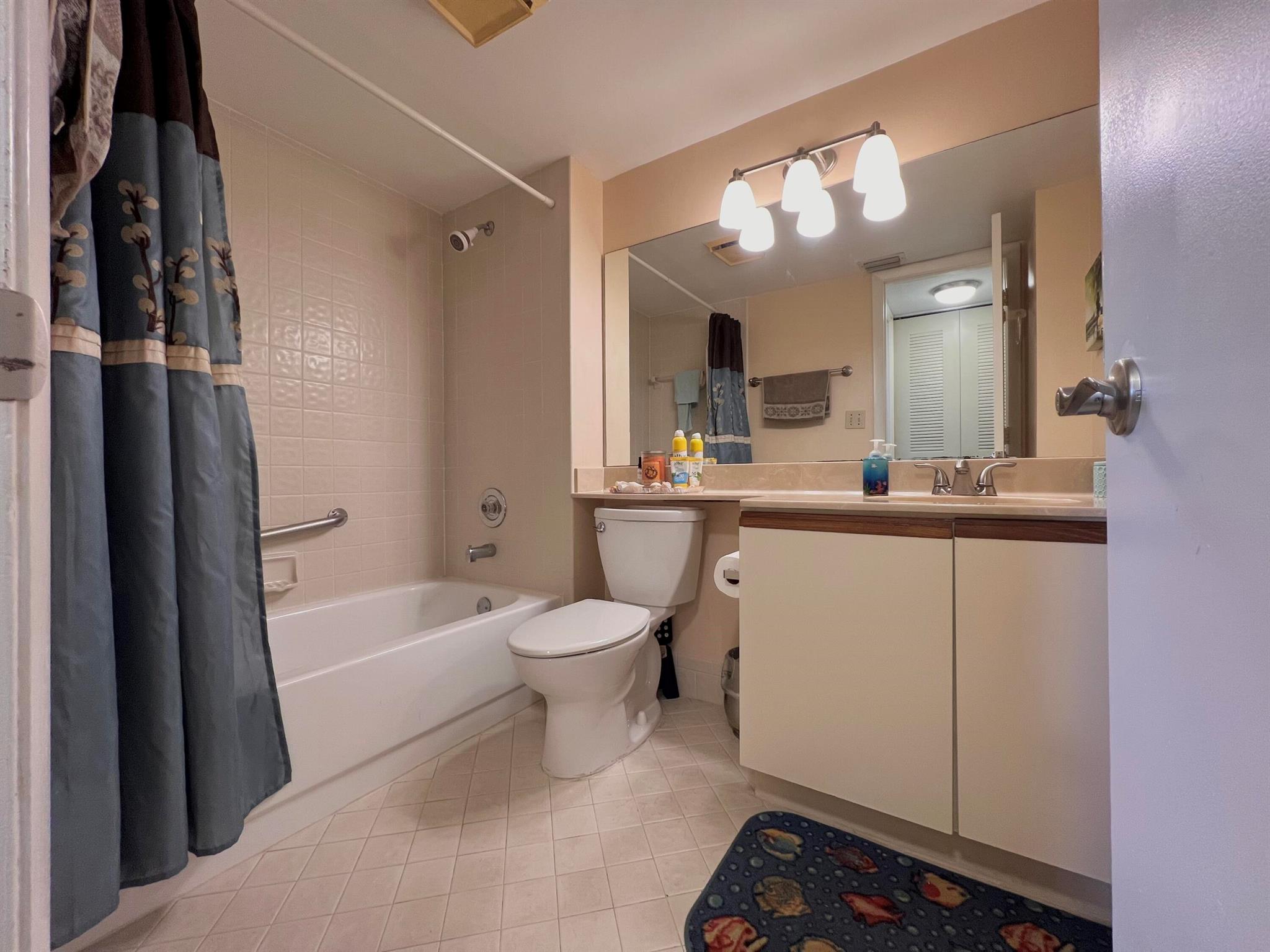 APPLEWOOD VILLAGE I-B CON - Residential