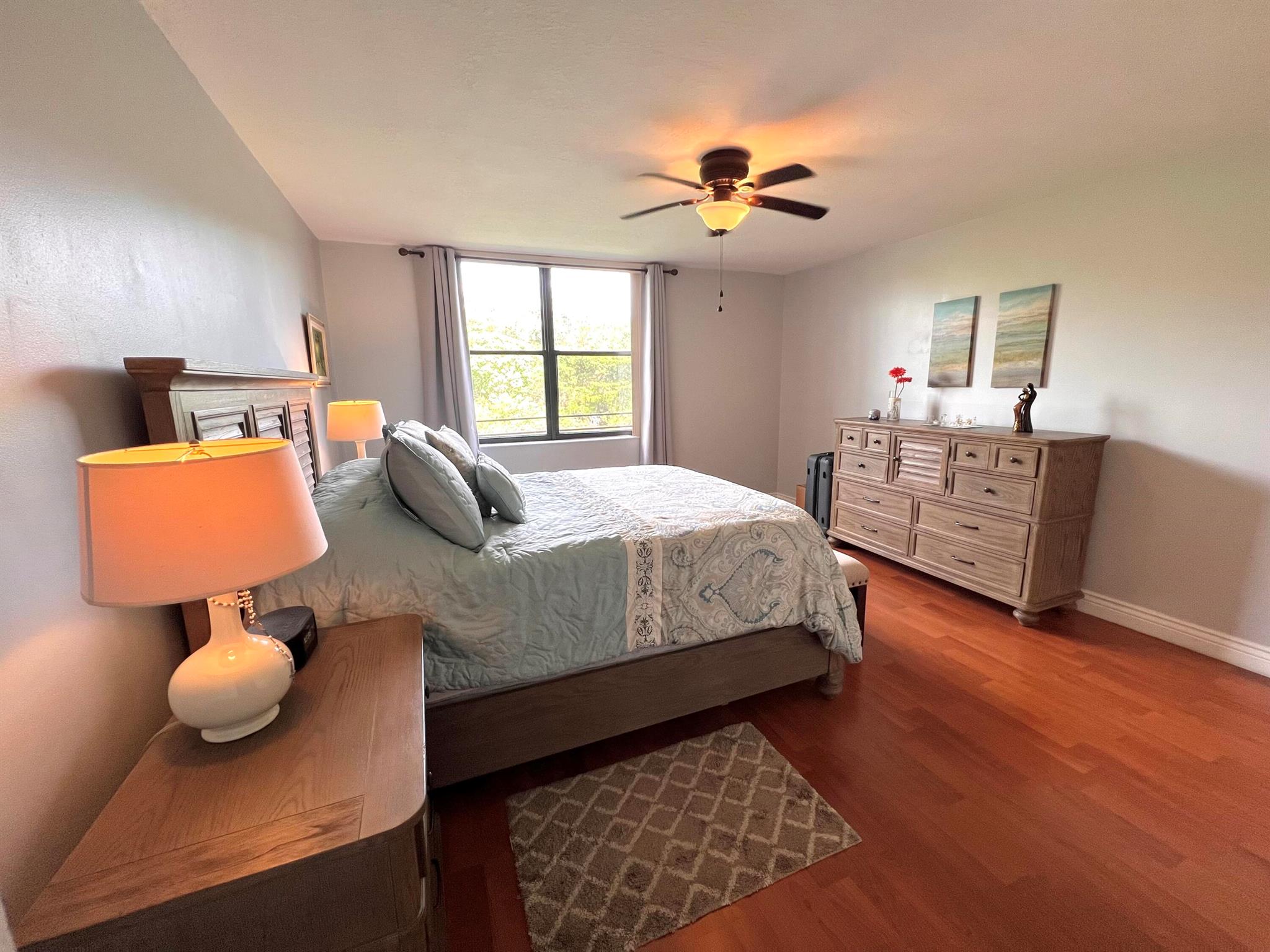 APPLEWOOD VILLAGE I-B CON - Residential