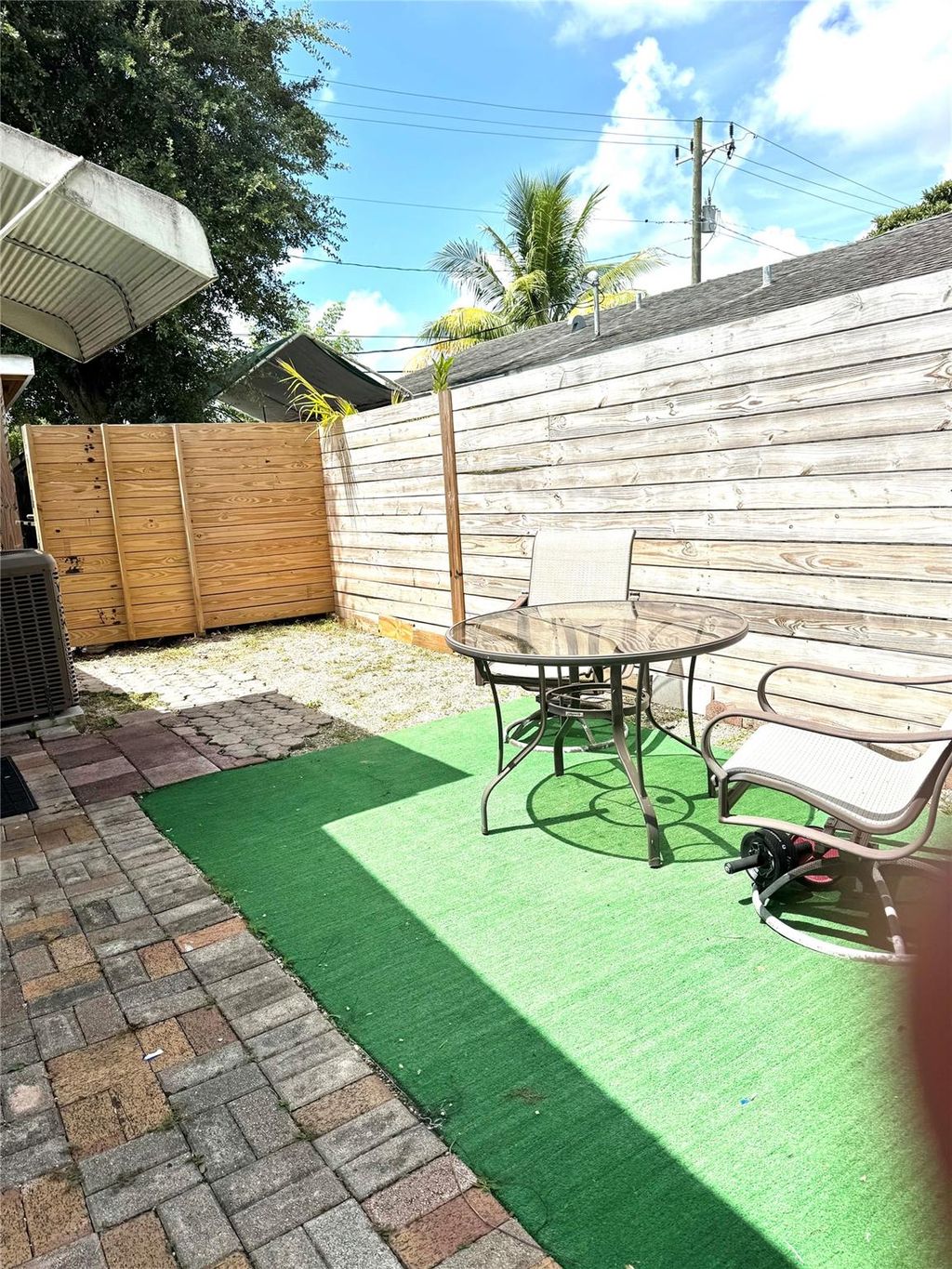 Photo of 7140 Custer St, Hollywood, FL 33024 (MLS # F10540033)