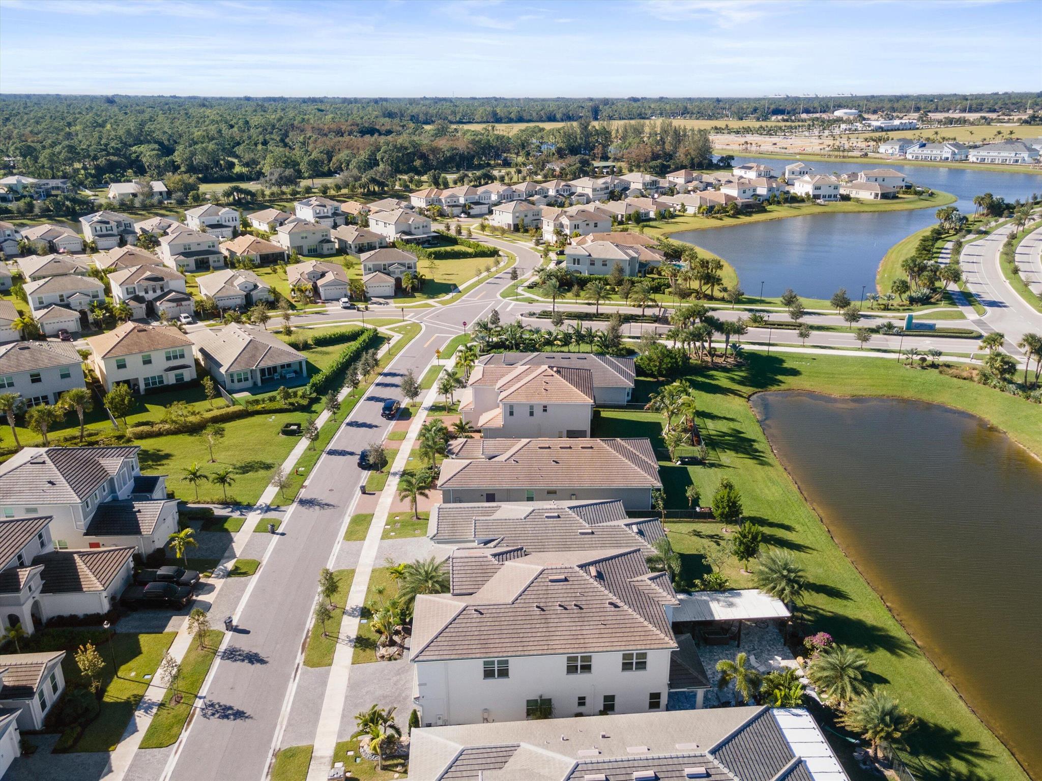 GROVES OF WESTLAKE PHASE - Residential