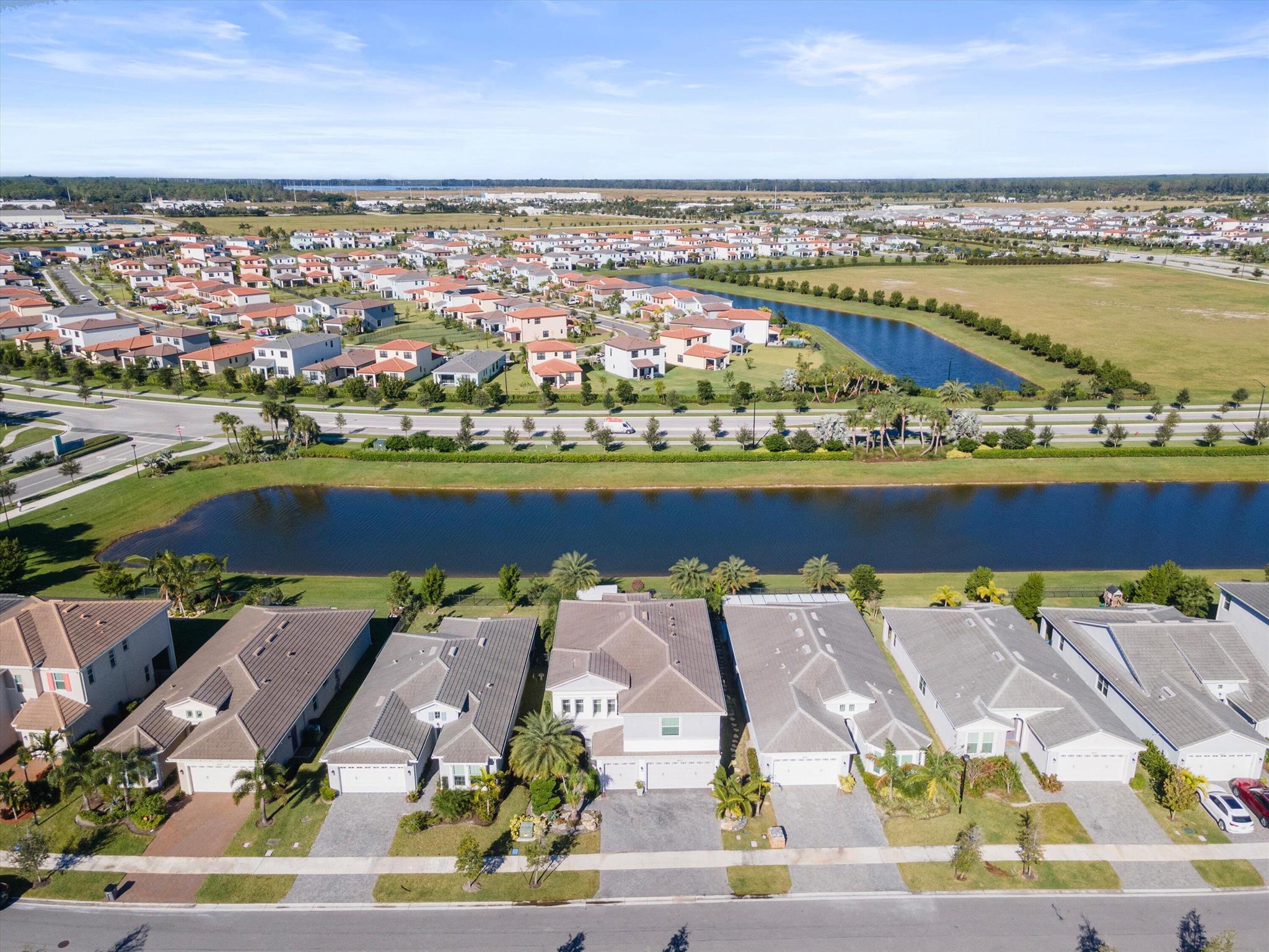 GROVES OF WESTLAKE PHASE - Residential